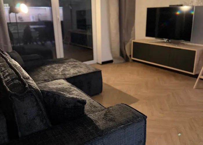 Polanowscy Posesja Plazowa Z Mini Apartment